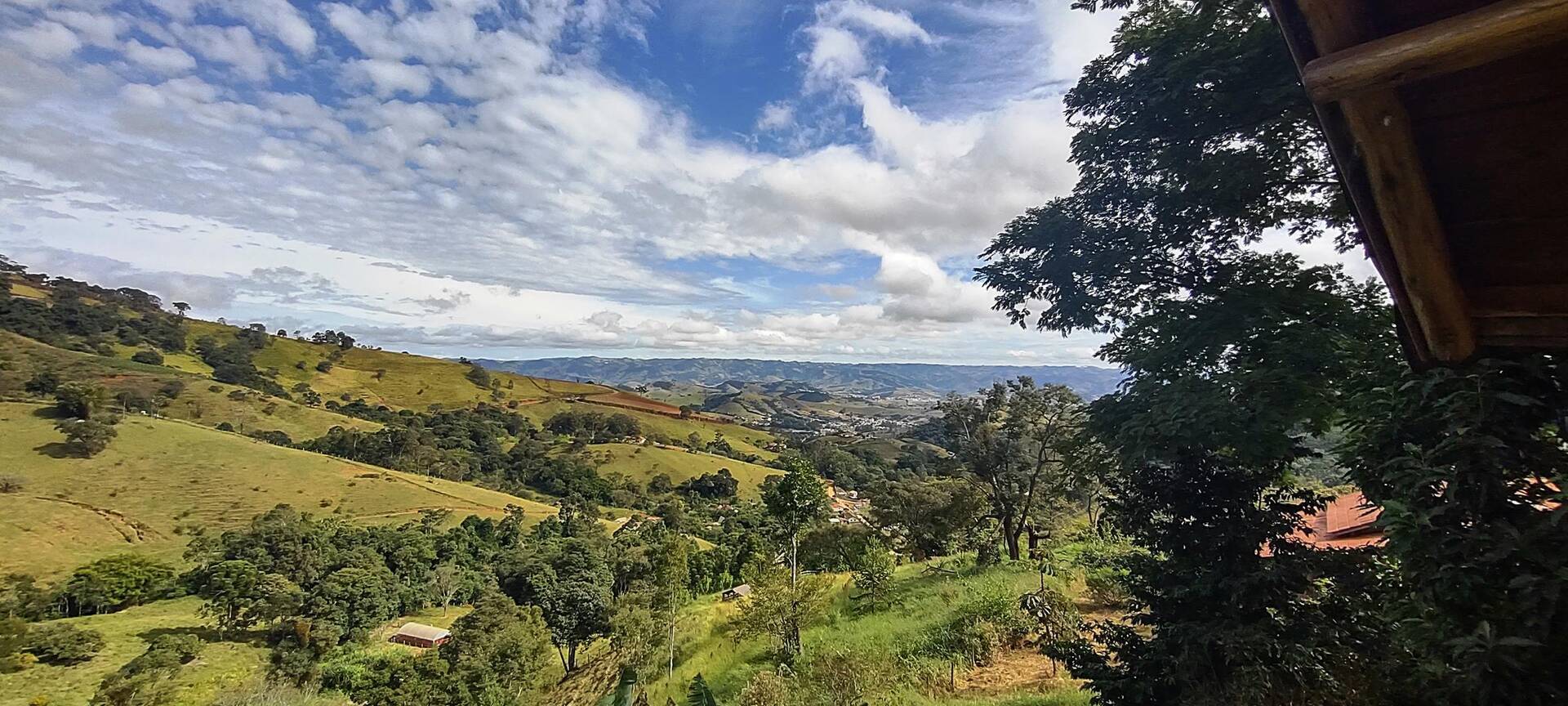 #166 - Pousada para Venda em Córrego do Bom Jesus - MG