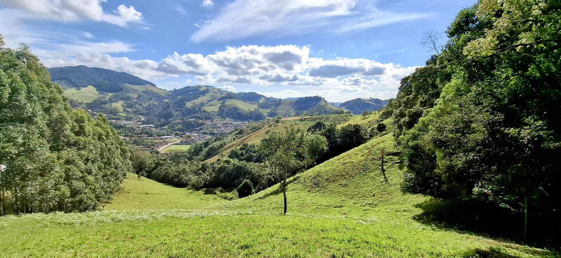 #298 - Terreno Rural para Venda em Paraisópolis - MG