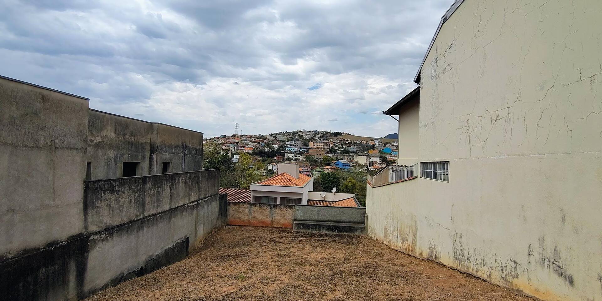 #332 - Terreno para Venda em Paraisópolis - MG
