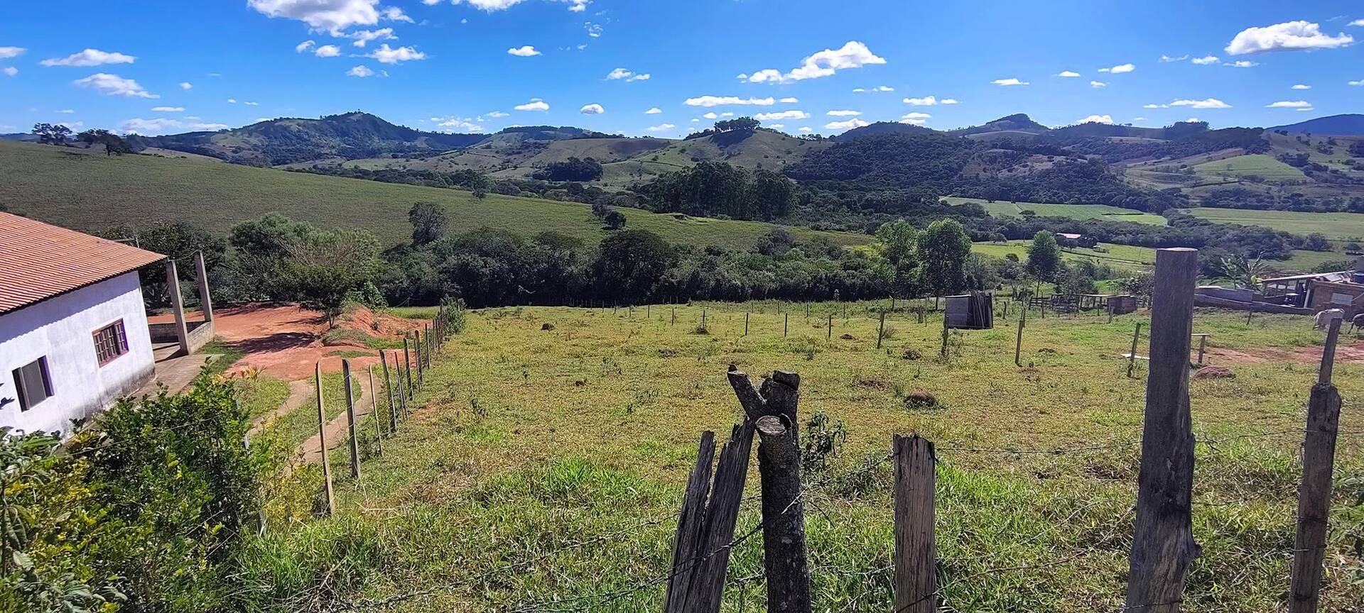 #404 - Terreno para Venda em Conceição dos Ouros - MG