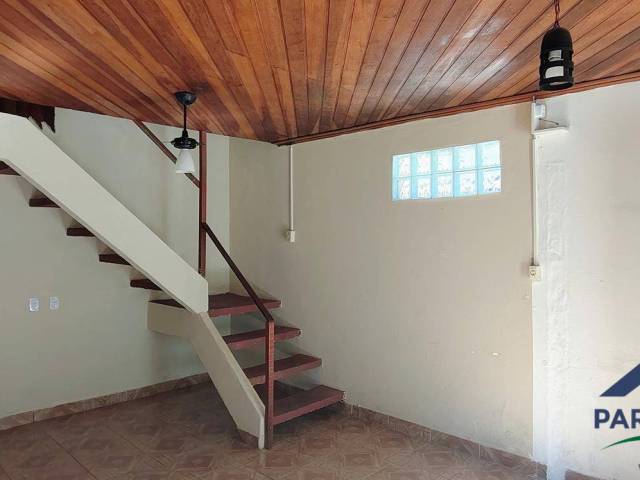 Casa para Venda em Monteiro Lobato - 5