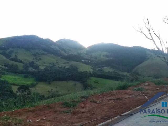 Terreno para Venda em Paraisópolis - 5