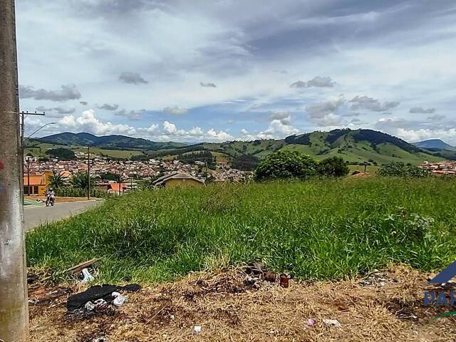 Terreno para Venda em Paraisópolis - 5