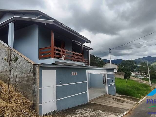#198 - Casa para Venda em Paraisópolis - MG - 2