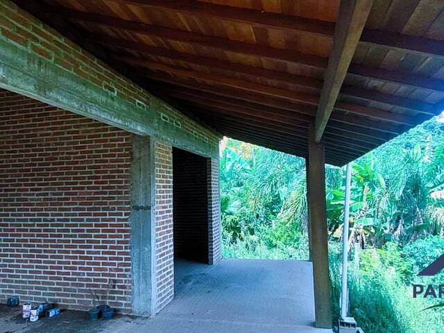Casa para Venda em Cambuí - 4