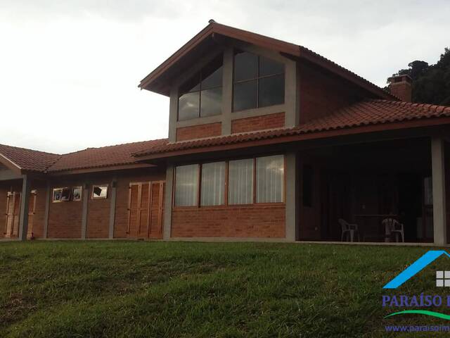 #294 - Casa para Venda em Gonçalves - MG - 2