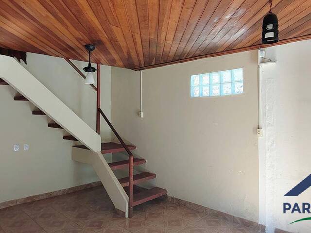 Casa para Venda em Monteiro Lobato - 5