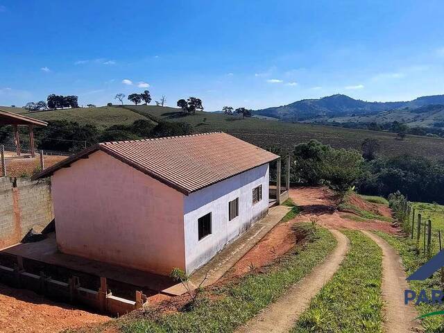 #409 - Casa para Venda em Conceição dos Ouros - MG - 3